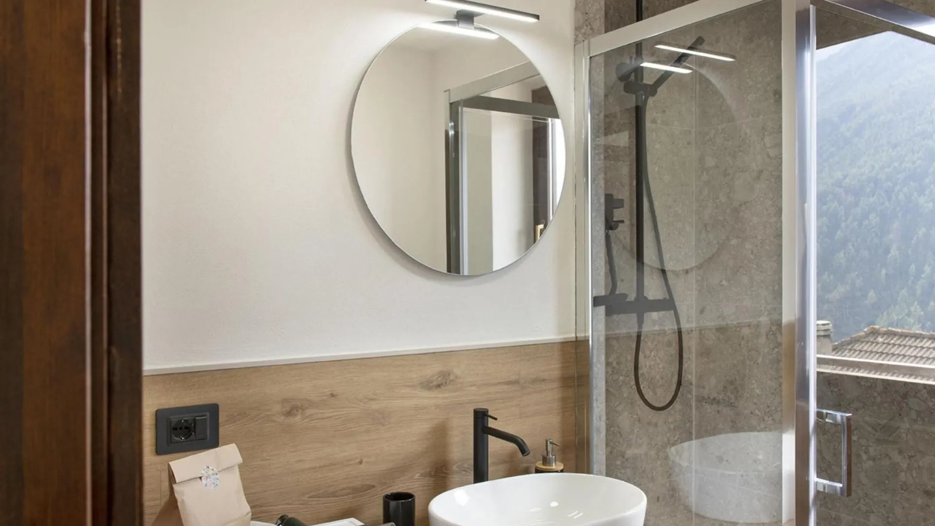 Uno Sguardo Sulle Cime Apartment Vione Italy